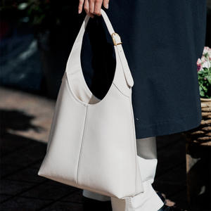 2025 bolsos de moda para mujer joven Retro grande blanco Pu cuero Hobo bolso de mujer axila Casual gamuza bolso de hombro <span class=keywords><strong>Shopper</strong></span> - Product Image 1