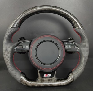 Cuir en fibre de carbone véritable pour volant perforé et surpiqué, personnalisable Audi <span class=keywords><strong>S</strong></span> <span class=keywords><strong>Line</strong></span> - Product Image 1