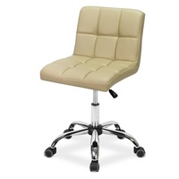 Petit tabouret de salon de beauté personnalisé en usine Rotation à 360 degrés Chaise de coiffeur Offre Spéciale équipement de salon de coiffure pour l'école