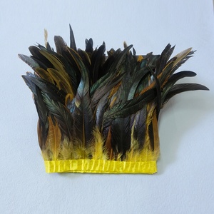 Frange de plumes de <span class=keywords><strong>coq</strong></span> teintées multicolores de 25-30 cm en gros pour costumes de carnaval, tenues, coiffes et <span class=keywords><strong>d</strong></span>écorations de cosplay - Product Image 5