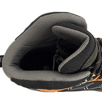 Bottes de sécurité mi-montantes MaxiTough avec embout en acier, tige en daim, doublure en mesh, semelle intermédiaire anti-perforation 4.0 Kevlar, confort optimal pour toutes les applications de construction