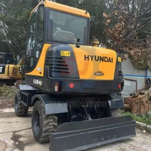 Excavadora de Ruedas Usada Hyundai 60WVS de 6 Toneladas de Alta Calidad |   Motor de Oruga de Alto Rendimiento Confiable en Venta - Product Image 3