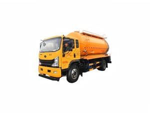 รถดูดขยะแบบถังสุญญากาศสำหรับเทศบาล SINOTRUK HOWMAN M3 6 ล้อ พร้อมห้องเก็บของแบบกำหนดเอง ระบบ PTO ปั๊มคู่ สำหรับส่งออก - Product Image 1
