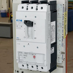 Interruptor Automático de Caja Moldeada Serie NZM de EATON. Interruptor Automático, 3 Polos, 600A, <span class=keywords><strong>NZMN3</strong></span>-AE600-NA, Certificación UL489 - Product Image 3