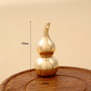 Colgante de calabaza de aleación de cobre, amuleto hueco para decoración del hogar, regalo unisex - Product Image 3