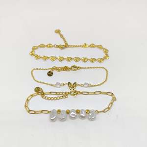 PXK-0549 สร้อยข้อมือแฟชั่นสุดชิค - Product Image 1