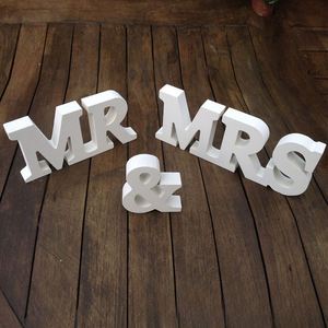 Letras de Madera al por Mayor MR & MRS para Bodas, Accesorios Populares para Bodas y Decoración del Hogar, Dropshipping - Product Image 1