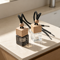 Diffuseur d'huiles essentielles en verre transparent dégradé bleu-noir de 5 ml avec bouchon en bois, flacon de parfum rechargeable à suspendre dans la voiture