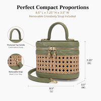 Sac fourre-tout en paille tressée personnalisé, sac de luxe en rotin tressé, sac artisanal en osier en forme de boîte, sac à bandoulière sécurisé pour usage quotidien
