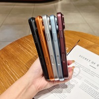 Coque de téléphone antichoc en PC rigide ultra-fine avec support rotatif à 360° pour iPhone 17 18 Pro Max, compatible chargeur sans fil magnétique mat