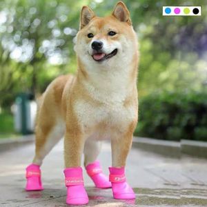 Chaussures imperméables antidérapantes écologiques en caoutchouc pour chiens et chats, bottes de pluie d'extérieur, couvre-pattes souples couleur bonbon, portables - Product Image 2