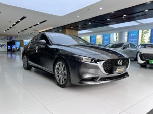 Se Aceptan Pedidos Personalizados: <span class=keywords><strong>Mazda</strong></span> 3 <span class=keywords><strong>2023</strong></span> 2.0L Automático, Volante a la Izquierda, Asientos de Cuero, Neumáticos R18, Interior Oscuro, Color Negro Obsidiana de Calidad - Product Image 2