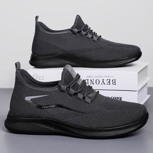 Chaussures de Randonnée Rétro Antidérapantes pour Femmes, Souples, pour Mères Âgées, Toutes Saisons, Sportives, en Maille Volante, avec Thérapie Magnétique et Massage - Product Image 3