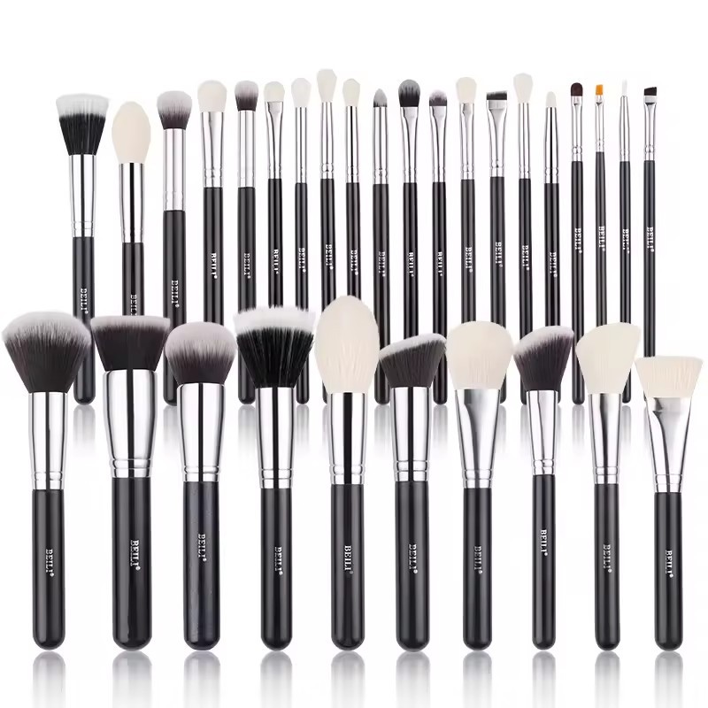 New Trending Professional Makeup Brushes Set