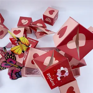 Nuove tendenze Mistery Oud Pop Up farfalla volare fuori scatola gonfiabile confezione regalo donna Set regalo In scatola con chiusura magnetica riutilizzabile