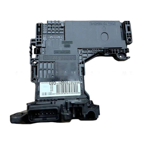 9665878080 Gestionnaire de <span class=keywords><strong>batterie</strong></span> de boîte à fusibles <span class=keywords><strong>pour</strong></span> Citroen <span class=keywords><strong>C4</strong></span> C4L DS4 DS5 <span class=keywords><strong>pour</strong></span> Peugeot 508 - Product Image 4
