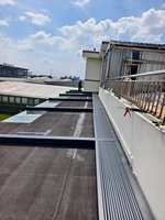 Moteur électrique motorisé de haute qualité pour système de rail à fermeture éclair, avec rail en aluminium réglable pour fenêtre de toit, en promotion