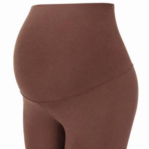Leggings de maternité taille haute avec panneau de maintien ventral et confort sans couture pour la grossesse, le yoga, la détente et les activités quotidiennes - Product Image 3
