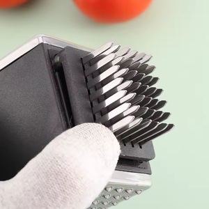 Outil de cuisine pour usage domestique en acier inoxydable 2 en 1 : Marteau à attendrir la viande, Aiguille à attendrir la viande, Machine à attendrir la viande - Product Image 4