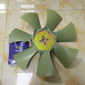 Pale de ventilateur 4TNV94 K1042412 pour pièces d'excavatrice R60-7 DX60, pale de ventilateur de refroidissement à 7 lames K1042412 - Product Image 1