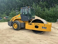 Compacteur routier diesel économique XS223J 22 tonnes, rouleau compresseur à tambour unique