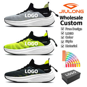 أحذية رياضية خفيفة الوزن عالية الجودة للركض في الهواء الطلق لعام 2026، أحذية رياضية مريحة بنعل ناعم للرجال، تصنيع أحذية رجالية بشعار مخصص - Product Image 1