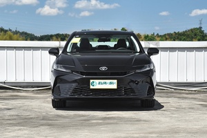 Nouvelle voiture chinoise 2026, berline à essence Toyota Camry 2.0E Elite, version automatique, R17, conduite à gauche, moteur turbo, toit panoramique, à vendre - Product Image 2