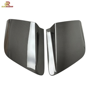 Aérations latérales en fibre de carbone sèche de style performance pour Audi R8 2016-2018, aérations de porte arrière en carbone, pièces de kit carrosserie - Product Image 1