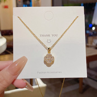 Nouveau Collier Élégant en Zircon à Quatre Feuilles, Pendentif Délicat Polyvalent de Luxe Léger, Accessoire Coréen Haut de Gamme Sportif en Bambou