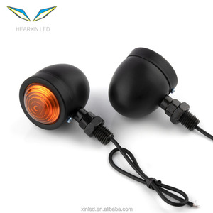 <span class=keywords><strong>Mini</strong></span> clignotants de <span class=keywords><strong>moto</strong></span> rétro argent 12V lumière ambre pour Honda pour motos Harley Chopper Cafe Racer <span class=keywords><strong>Suzuki</strong></span> - Product Image 1