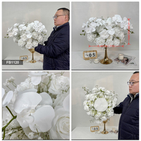 Rangkaian Bunga Dekoratif DKB Desain Baru Diameter 90cm Warna Ivory White Rose Babysbreath untuk Centerpiece Besar