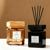 Flacon diffuseur de parfum en verre de luxe vide de 100 ml, 150 ml, 200 ml avec bouchon en bois à vis pour aromathérapie d'ambiance – Vente en gros