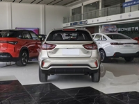 Livan X3 PRO 2024 1.5L CVT Xiaosa 5 places Essence Petit SUV pour les trajets quotidiens en ville