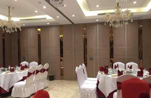 Pannello mobile del muro divisorio di alta qualità per uso dell'hotel e del ristorante dell'ufficio - Product Image 4