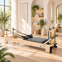Queenlife Appareil de Pilates Reformer en Bois, Certifié Studio Commercial et Professionnel, pour Entraînement Complet en Salle de Sport Moderne