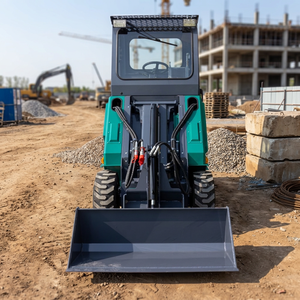 Mini Cargadora Telescópica con Cabina Cerrada, Cucharón de 0.3m3, Carga de 500kg, Cargadora Compacta de Ruedas para Remoción de Nieve y Limpieza de Patios - Product Image 1
