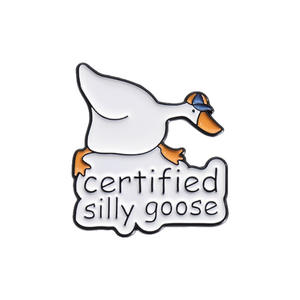 Yaratıcı sevimli karikatür büyük beyaz kaz şekli çinko alaşım damla yağ broş Metal rozeti giyim çanta takı toptan - Product Image 6