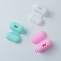 Étui de chargement portable en silicone souple anti-poussière, anti-chute, anti-plis, couleur unie, compatible sans fil, marque ODM pour Air Pods 3