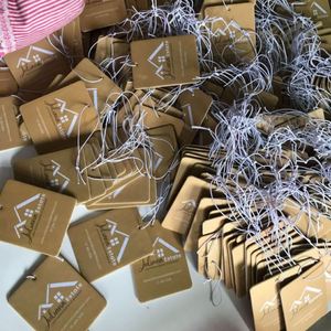 Cadeaux promotionnels à prix abordable : Blocs de papier vierges pour désodorisants et machines à désodorisants - Product Image 2