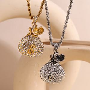 Dreamshow Bijoux pour hommes Collier avec pendentif en zircon en plaqué or 18 carats Collier en acier inoxydable Twist <span class=keywords><strong>Chan</strong></span> - Product Image 2