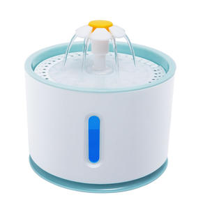 Fuente dispensadora alimentadora de agua LED eléctrica automática para mascotas <span class=keywords><strong>gatos</strong></span> con forma de <span class=keywords><strong>flor</strong></span> pequeña de 2,4 L - Product Image 2