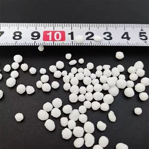 Urea automotriz de grado industrial técnico 46% gránulos granulados de partículas sólidas granulares Urea para vehículos diésel - Product Image 6