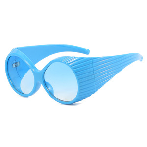 Oversized <b>Round</b> <b>Sunglasses</b> Red PC <b>Frame</b> UV400 Protection Women Fashion Street Style - Product Image 2