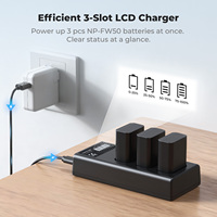 Baterai Kamera K&F Concept 1100mAh untuk Sony NP-FW50 Tiga Baterai dan Tiga Slot Set Pengisi Daya Layar LCD Port USB/Type-C