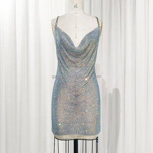 Pendiente de arty para dama, orejera de búho con cuello luminoso, 2023 - Product Image 1