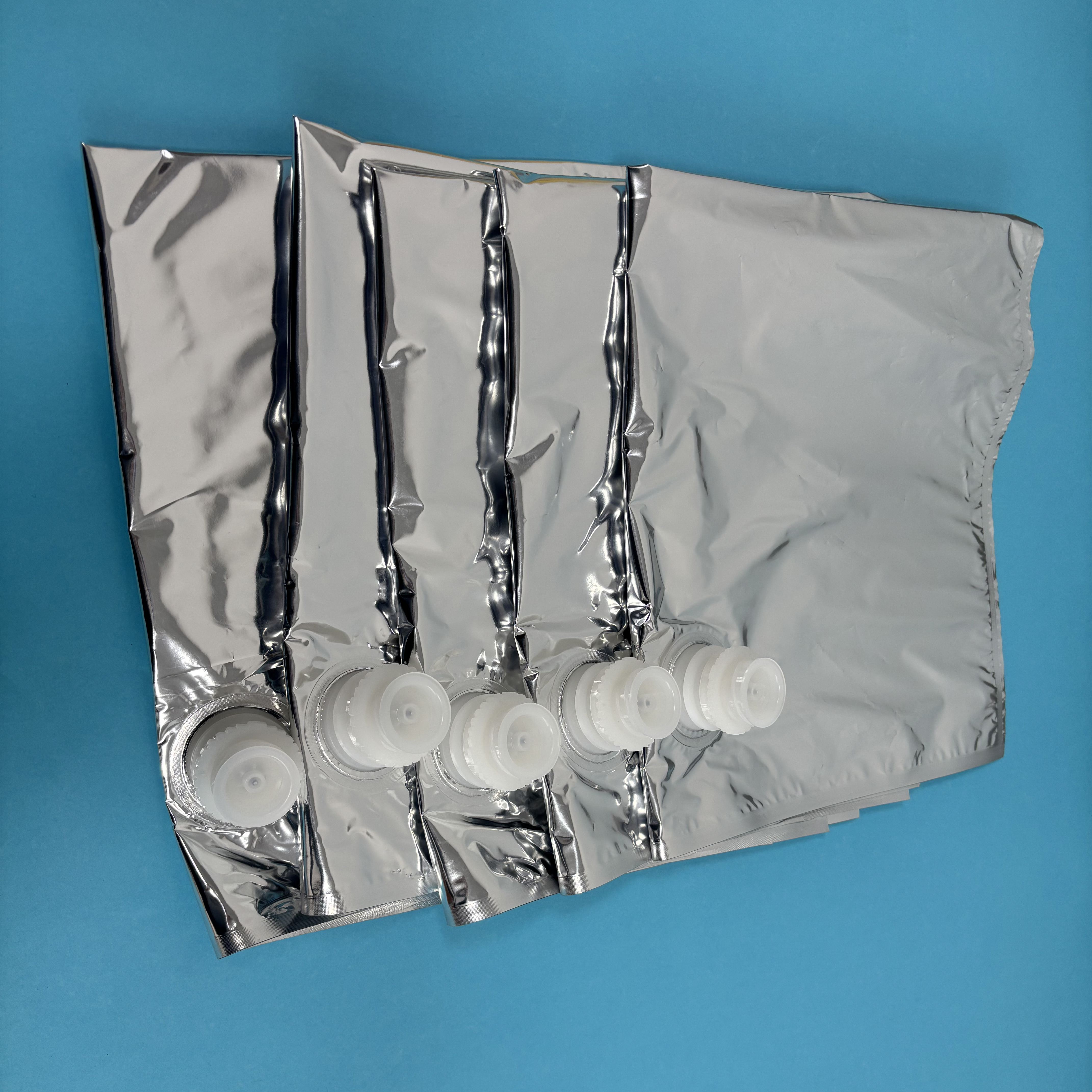 Wholesale 15L Aseptic BIB Packaging Bags Valve Easy Dispenser Store Bag Box Design Gravure Printing PE Plastic Custom Service