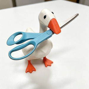 Duck Key Storage Resin Duck Home Decor Creative DIY Magnetic Ornament Living Room Decoration Art Gift April Fool's Day - Product Image 1