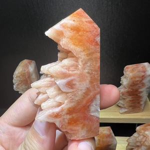 Punta di Calcite Rosa Naturale con Cristallo a Dente di Lupo, Torre di Cristalli di Calcite Arancione per Energia - Product Image 4
