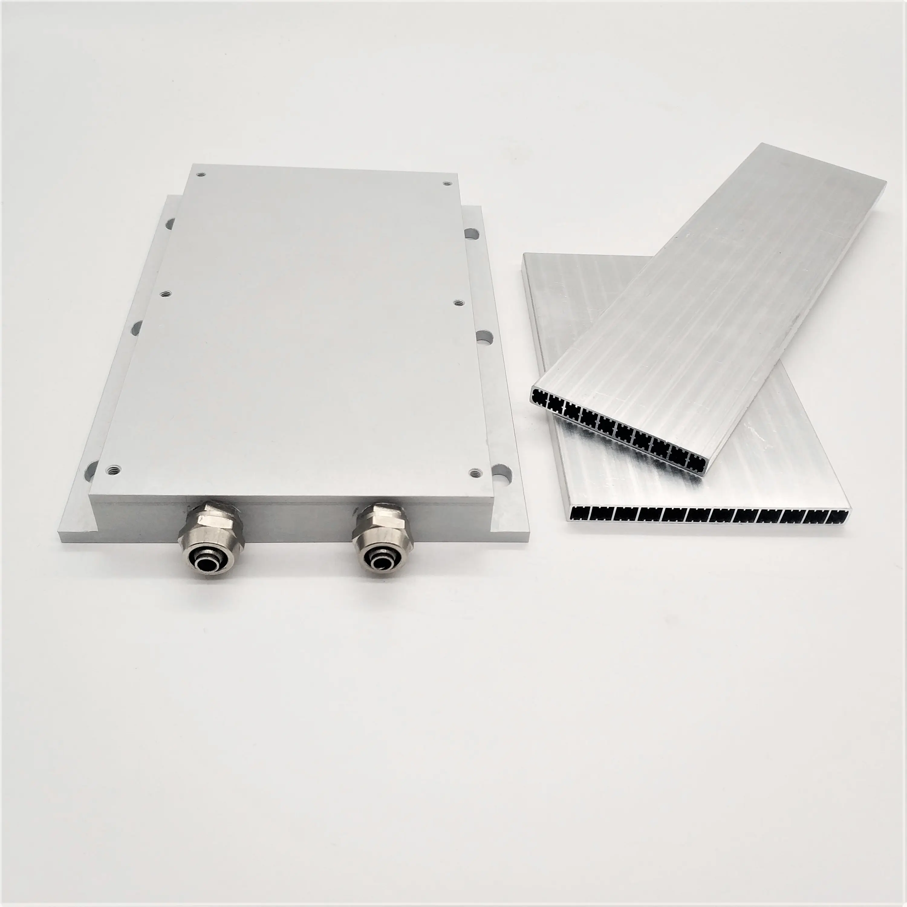 New Liquid Cooling Plate Aluminum Water Cooling Block With Brazed Battery CNC Machining Liquid Cold Plate For Improved Cooling