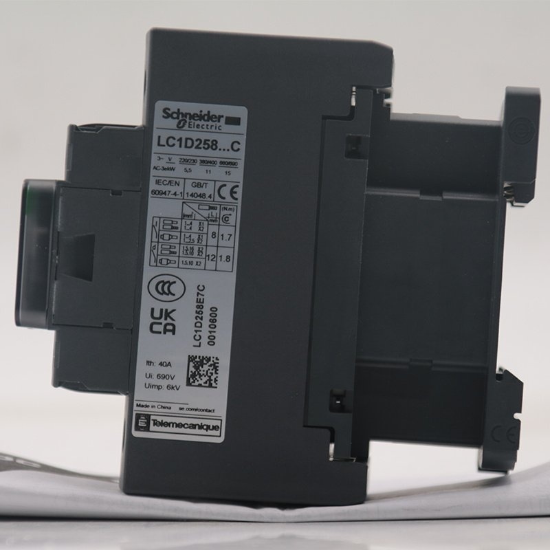 Schneider Contactor LC1D09U7 LC1D09R7 LC1D09Q7 LC1D09P7